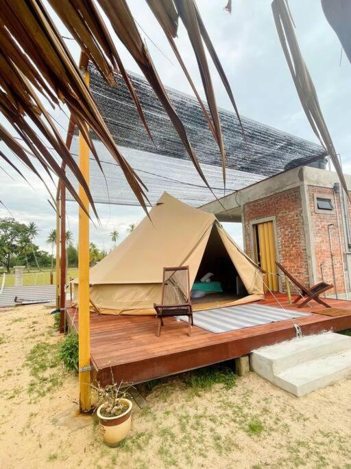 Rembulan Escape Bell Tent 1 Kampung Penarik Exterior foto